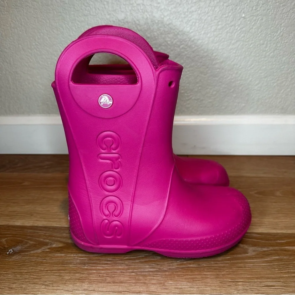 Crocs Big Kids Girls Size J2 Pink Outdoor Play Handle It Rain Boots
